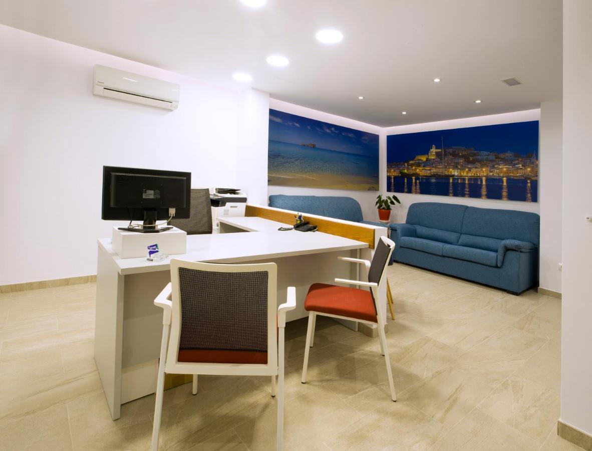 Hostal Costa Blanca Ibiza Exterior foto