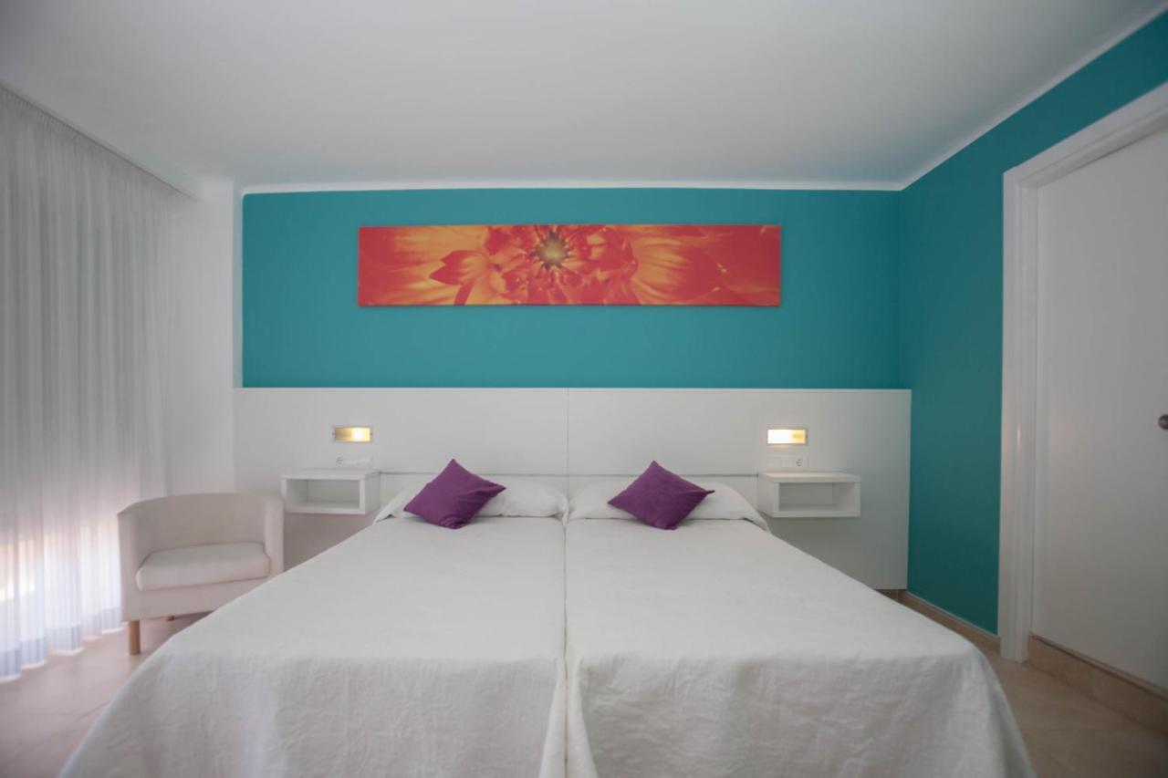 Hostal Costa Blanca Ibiza Quarto foto